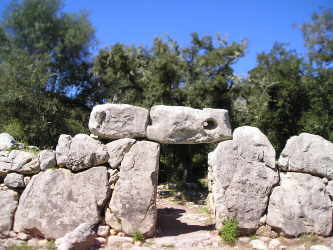 El Poblat Talaiòtic de Seis Países